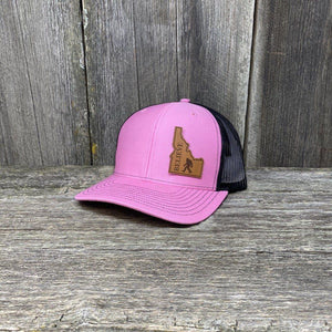 SASQUATCH IDAHO LEATHER PATCH HAT RICHARDSON 112 Leather Patch Hats Hells Canyon Designs # Pink/Black