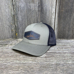 ELK SHED LEATHER PATCH HAT - RICHARDSON 112 Leather Patch Hats Hells Canyon Designs  # Loden/Black
